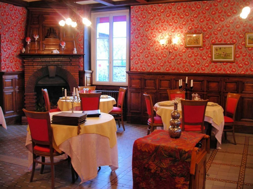 Logis Hotel De France Restaurant Grill Домфро Екстериор снимка